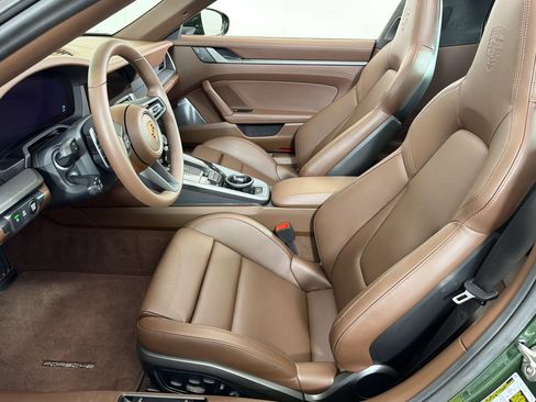 Certified 2026 Porsche 911 Targa 4S AWD/4WD image 5