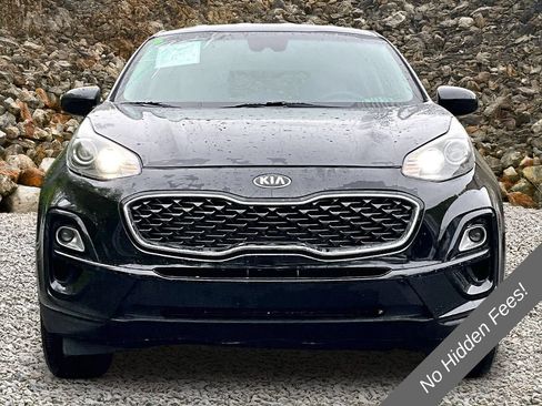 Used 2022 Kia Sportage LX AWD/4WD image 3
