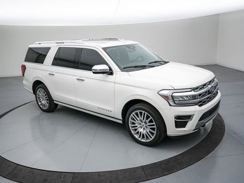 Certified 2023 Ford Expedition Max Platinum image 2