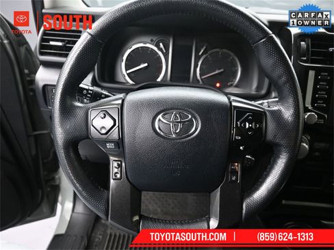 Used 2023 Toyota 4Runner TRD Off-Road Premium image 33