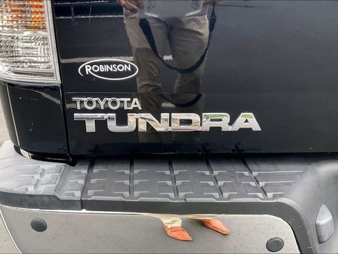 Used 2013 Toyota Tundra 2WD CrewMax w/ Tow Pkg image 8