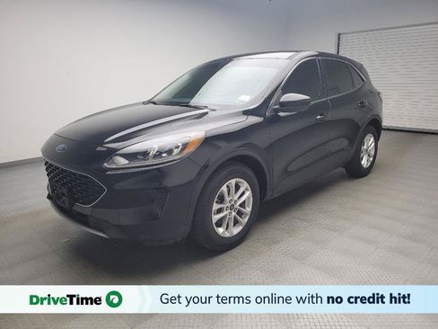 Used 2020 Ford Escape SE FWD image 1