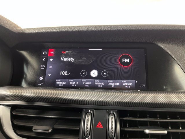 Used 2023 Alfa Romeo Stelvio Veloce AWD/4WD image 31