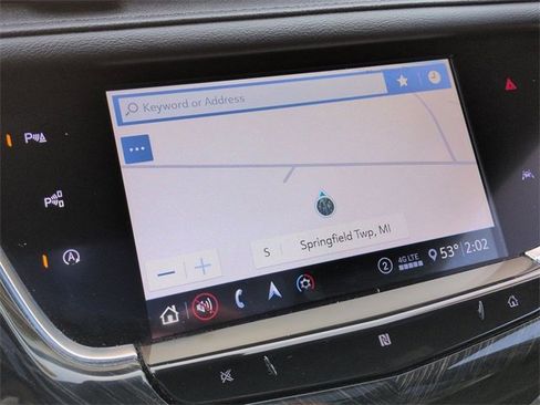 Used 2020 Cadillac XT6 Premium Luxury image 18