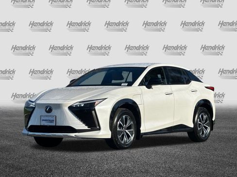 Used 2025 Lexus RZ 300e image 9