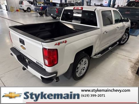 Used 2017 Chevrolet Silverado 1500 High Country image 19