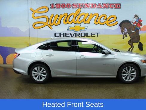 Used 2021 Chevrolet Malibu LT image 1