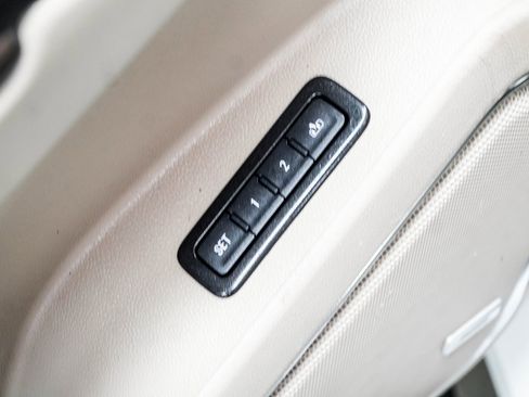 Used 2018 GMC Yukon XL Denali w/ Denali Ultimate Package image 45