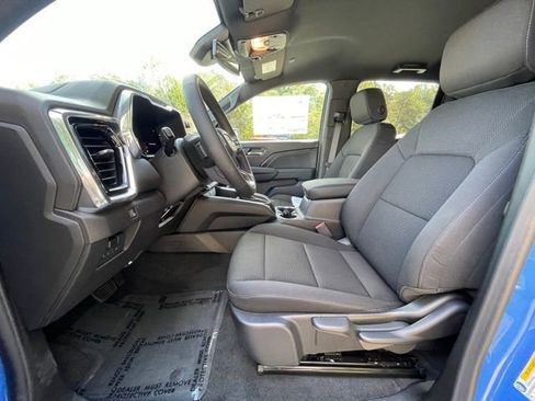 New 2026 GMC Canyon Elevation w/ Convenience Package image 18