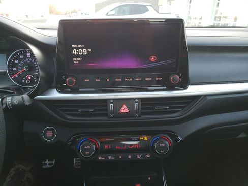 Used 2024 Kia Forte GT image 19