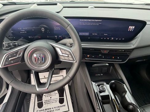 New 2026 Buick Envision Preferred image 31