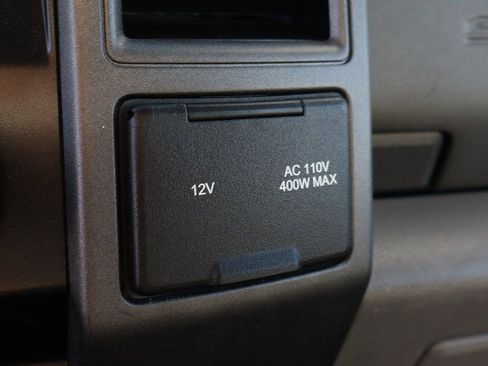 Used 2020 Ford F550 2WD Regular Cab Super Duty image 33