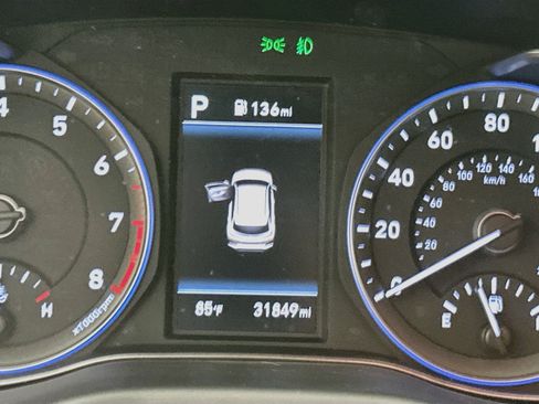 Used 2021 Hyundai Kona Ultimate w/ Cargo Package FWD image 19