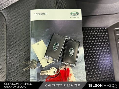 Used 2022 Land Rover Defender 110 X-Dynamic SE AWD/4WD image 47