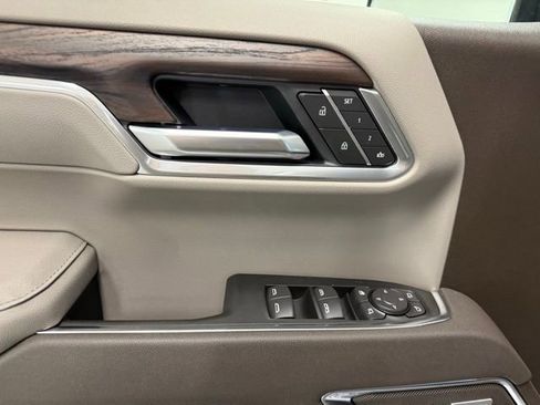 New 2026 GMC Sierra 1500 SLT w/ SLT Premium Plus Package image 15