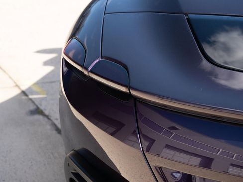 Used 2024 Ferrari Roma Spider image 22