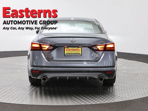 Used 2023 Nissan Altima 2.5 SL AWD/4WD image 6