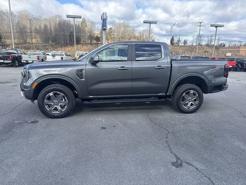 New 2025 Ford Ranger Lariat w/ Chrome Accent Package AWD/4WD image 3