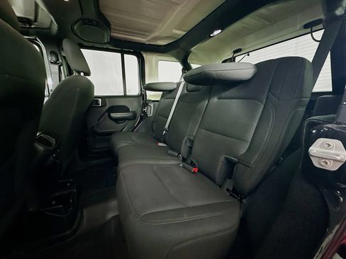 Used 2020 Jeep Wrangler Unlimited Sport S AWD/4WD image 27