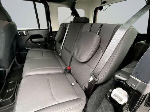 Used 2023 Jeep Wrangler Unlimited w/ Cold Weather Group AWD/4WD image 13