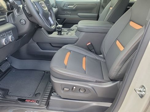 New 2026 GMC Sierra 1500 AT4 w/ AT4 Premium Package AWD/4WD image 21