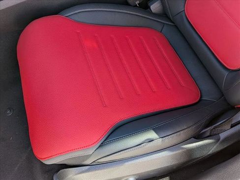 New 2026 Mercedes-Benz GLC 300 image 4