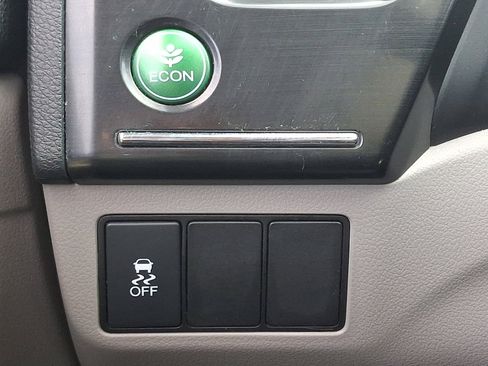 Used 2013 Honda Civic LX image 24