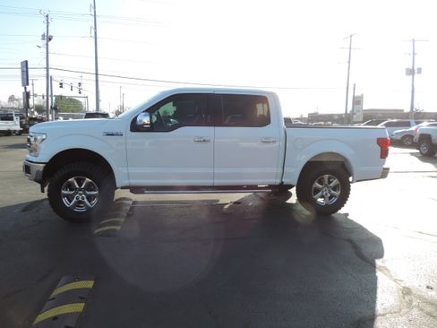 Used 2018 Ford F150 Lariat w/ Equipment Group 502A Luxury image 2