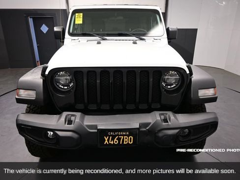 Used 2021 Jeep Wrangler Unlimited Sport AWD/4WD image 2
