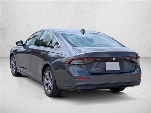 Used 2023 Honda Accord EX image 8