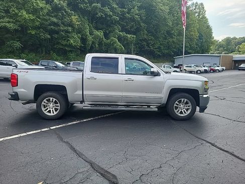 Used 2017 Chevrolet Silverado 1500 LT w/ All Star Edition AWD/4WD image 7