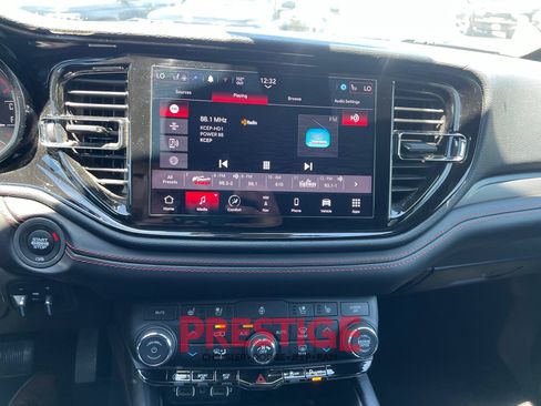 Used 2024 Dodge Durango GT RWD image 39