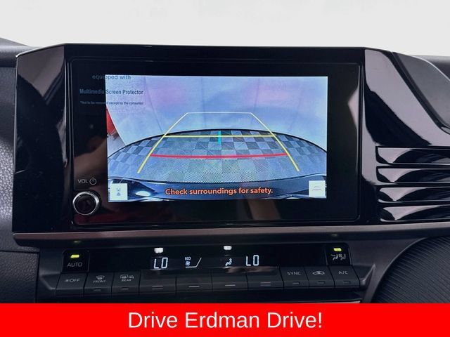 Used 2026 Toyota Camry SE FWD image 20