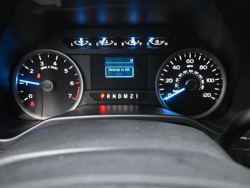 Used 2017 Ford F150 XLT RWD image 24