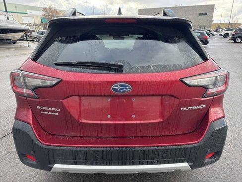 Used 2024 Subaru Outback Limited image 4