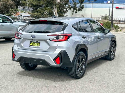Used 2024 Subaru Crosstrek 2.0i w/ Crosstrek Mirror Package AWD/4WD image 6