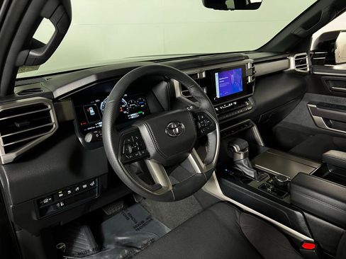 Certified 2025 Toyota Sequoia SR5 image 12