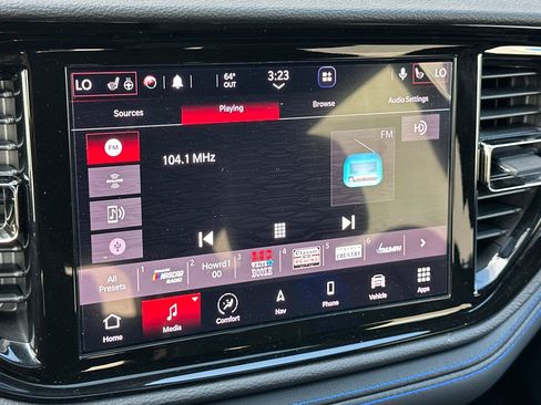 Used 2022 Dodge Durango R/T w/ Tow 'N Go Package image 26