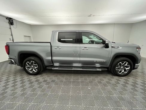 Used 2023 GMC Sierra 1500 SLT image 9
