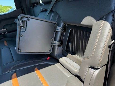 Used 2019 GMC Sierra 1500 AT4 image 22