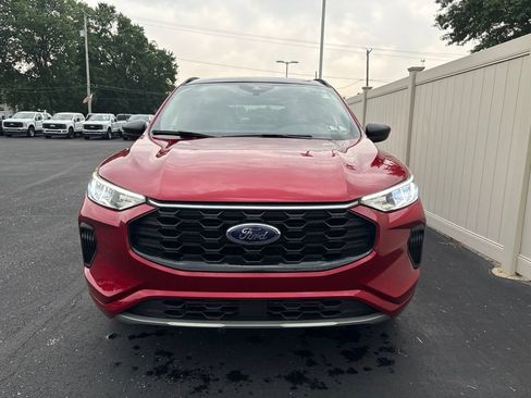 Used 2023 Ford Escape ST-Line w/ Tech Pack #1 AWD/4WD image 6
