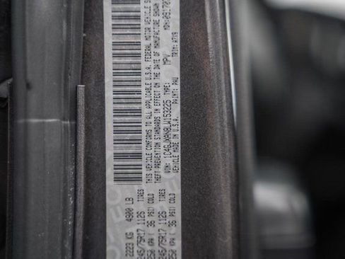 Used 2020 Jeep Wrangler Sport image 38