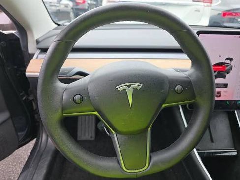 Used 2019 Tesla Model 3 Performance AWD/4WD image 6