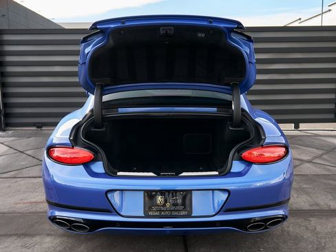 Used 2023 Bentley Continental GT Azure image 17