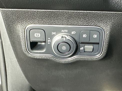 Certified 2023 Mercedes-Benz GLB 250 GLB 250 image 34