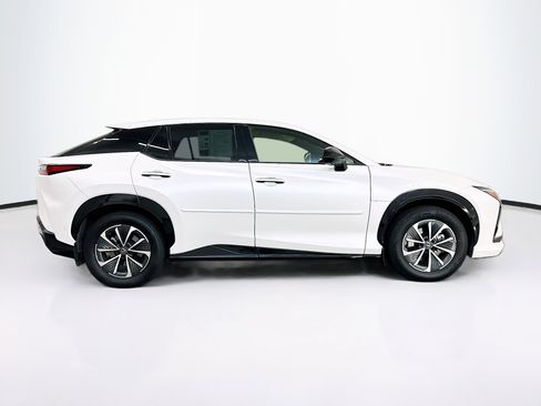 Used 2023 Lexus RZ 450e Premium w/ Technology Package AWD/4WD image 10