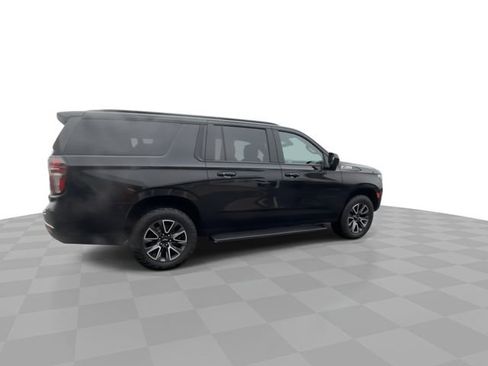 Certified 2022 Chevrolet Suburban Z71 image 8