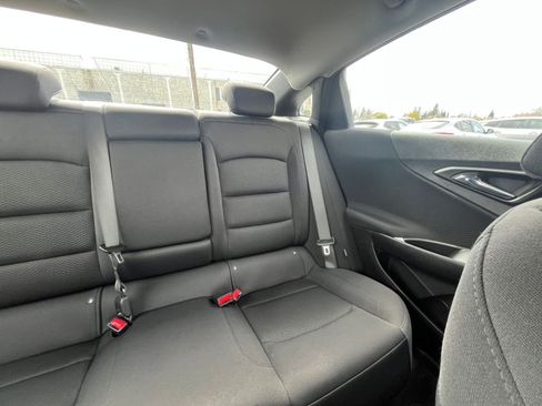 Used 2024 Chevrolet Malibu LT image 38