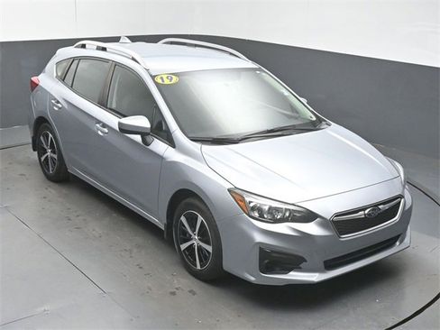 Used 2019 Subaru Impreza 2.0i Premium image 40