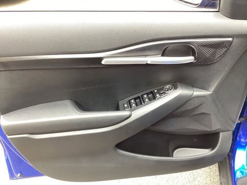 Used 2022 Kia Seltos LX image 21